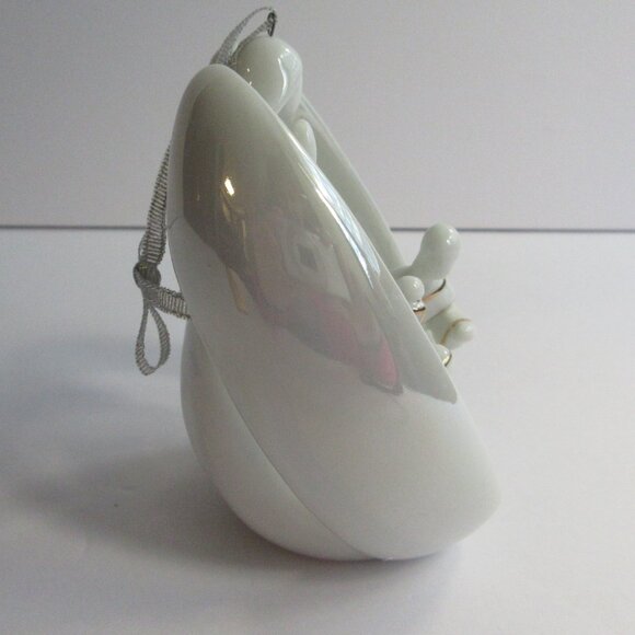 Apple Tree Design Porcelain Angel 3D Nativity Ornament White Gold Trim Christmas - Picture 11 of 12